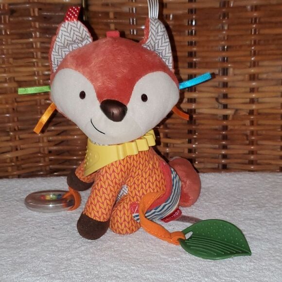 Skip & Hop Fox Multi Sensory Teething Plush - Picture 1 of 13